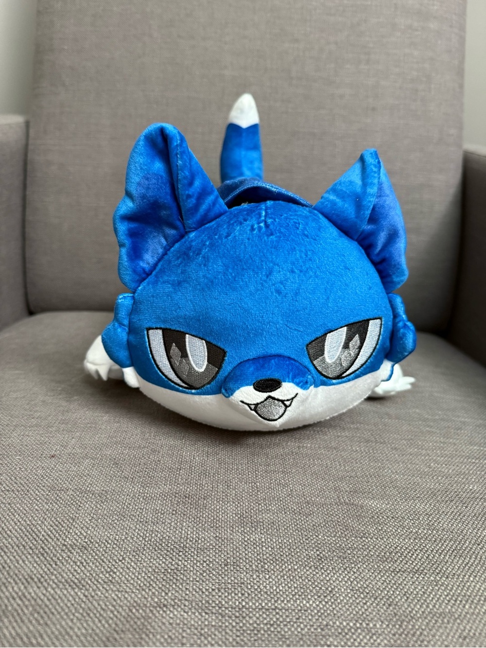 Aphmau large 11in Ein Cat Meemeow Plush